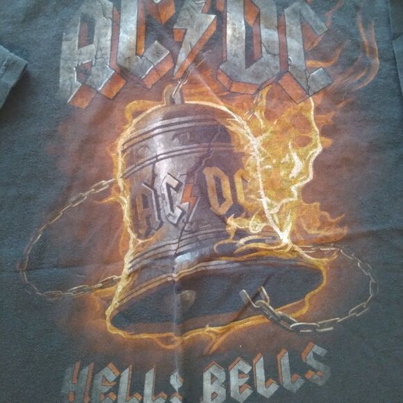AC/DC Hells Bells T-Shirt - Picture 1 of 7